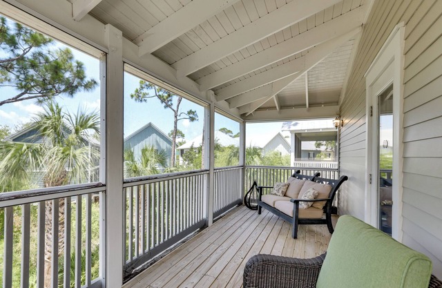 Resort-Style Port St Joe Escape ~ 3 Mi to Downtown