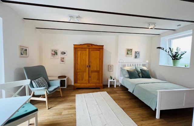 Restaurierter Altbau mit privatem Innenhof & Parkplatz
