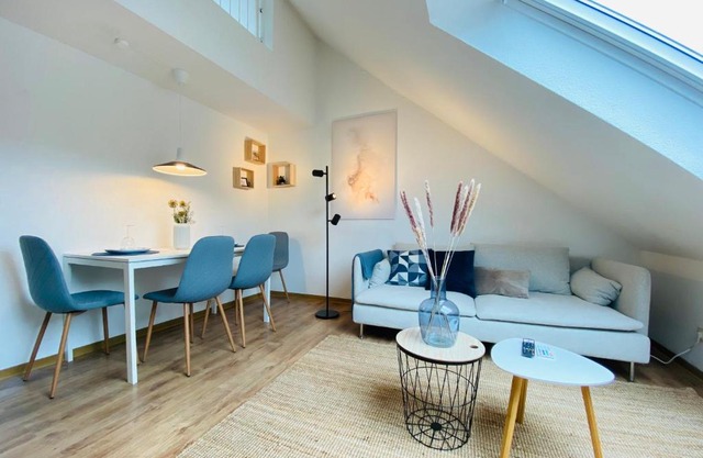 RETREAT APARTMENT: FREE PARKING + NETFLIX + MAISONETTE