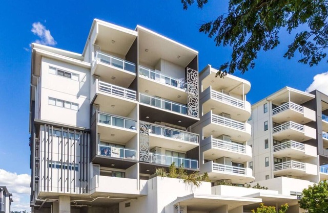 Retreat away from your everyday life and into this luxurious 3BR townhouse.