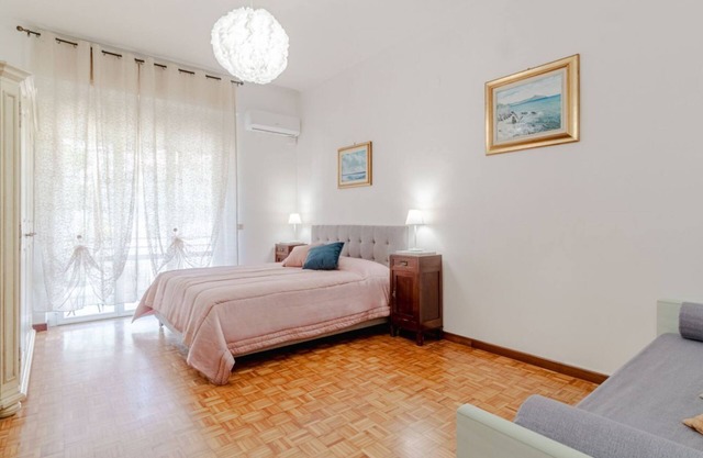 Retreat in Genoa Nervi: 2 Minutes from the Beach