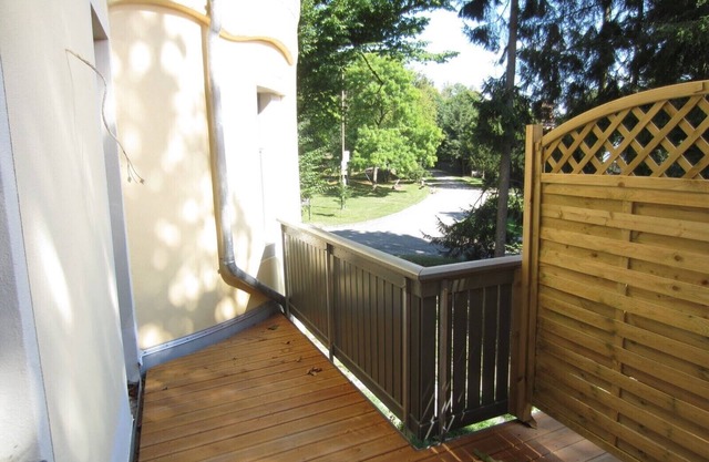 Retreat in the castle. with park, tower room, magnificent balcony overlooking the park; barrier-free