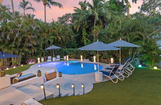 Retreat@Sailboat Bend Heated Pool BBQ - 100ft Dock 10 min to Ft Lauderdale Beach
