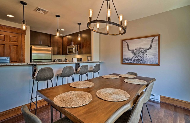 Retreat w/Game Room & Deck, 1 Mi to Camelback