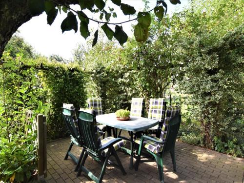 Retreat with Sauna & Garden, cleaning included