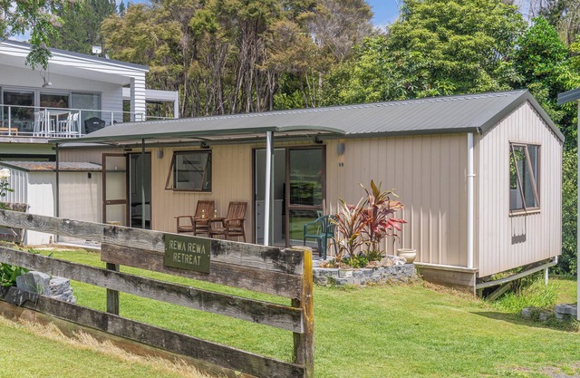 Rewa Rewa Retreat - Tairua Holiday Home