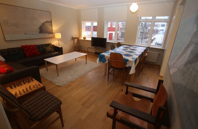 Reykjavik Apartment - Perfect Location in Heart of Downtown