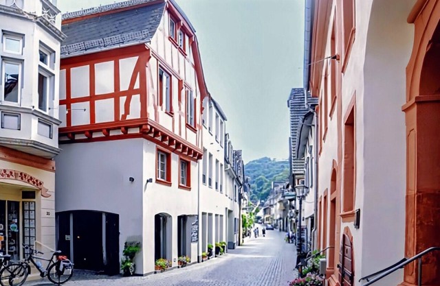 Rhine & Wine-up to 7 peoplenHeart of the Old Town with a view of Stahleck Castle