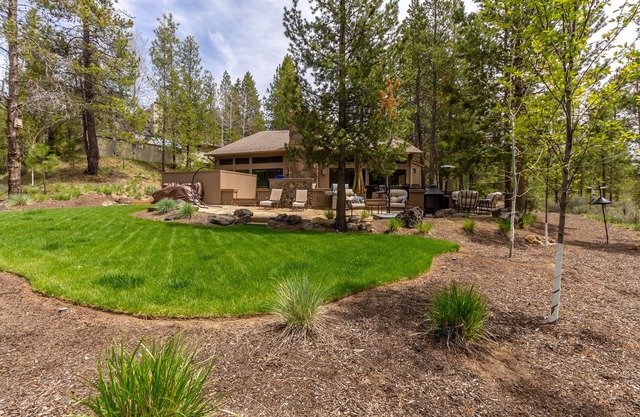 RHOD12 - Dreamy Backyard, Hot Tub, Sharc Passes for 2025 - RHOD12