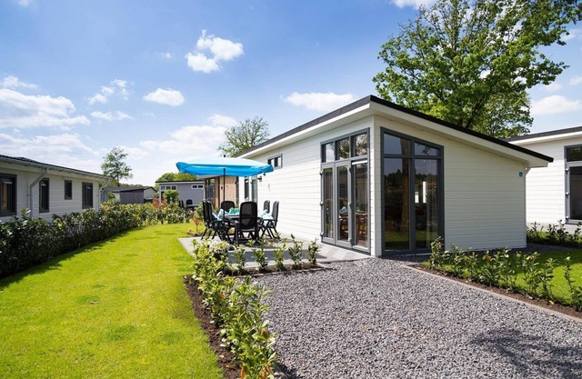 ✓ Rialto at Landgoed De Scheleberg ✓ Holiday home for 6 people ✓ Located in Lunteren (Gelderland) ✓ Holiday resort in the Veluwe region ✓ Book directly at the resort