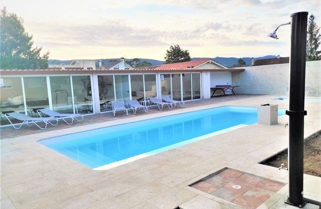 Rías Baixas - House with swimming pool in Goián, very close to the beaches and Portugal