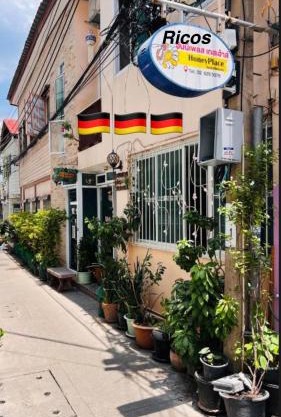 Ricos Honey Place Guesthouse XGermanX