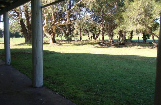 Ridge View Holiday Home - tranquil getaway