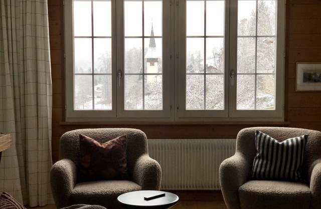 Ridiculously amazing views, cool apartment too!