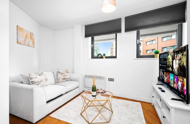 Ridley Suite - City Centre Apartment