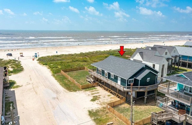 Right ON the Beautiful Beach & So Lovely!