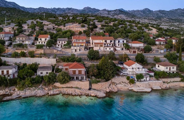 Rina Apartments - Superior One Bedroom Apartment with Terrace and Sea View I