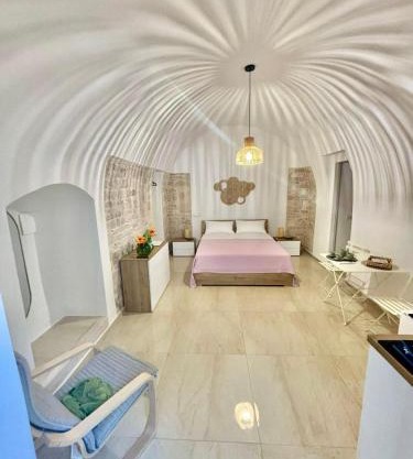 Ringo Suites