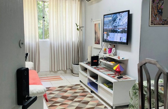RioCentro.Camorim.AP c Four couples and another solteiro.Ar air conditioning.1 parking space