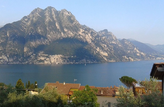 Riva Di Solto: apartment/ flat - Riva di Solto