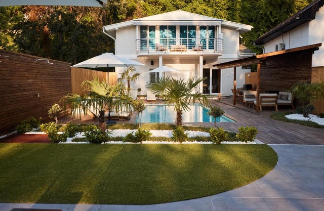River Breeze House