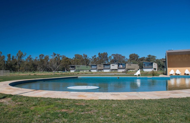 River Chillin - Waterfront holiday home with boat ramp and private pontoon