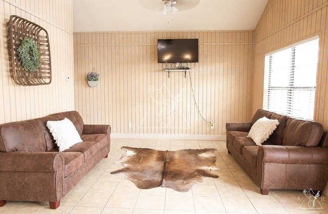 River Grove Rentals House #4