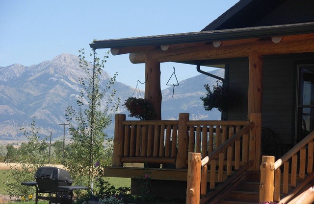 River Ranch Guest House right next to the East Gallatin River