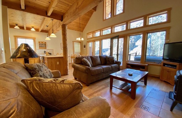 River's Edge Resort