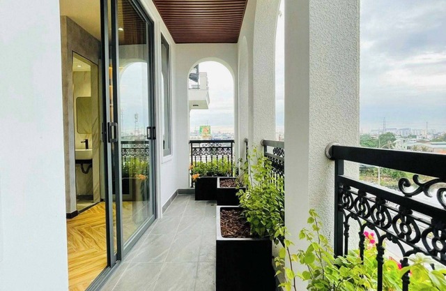 River View Hotel
