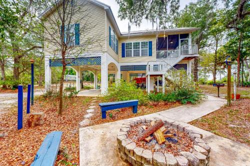 Riverbend Retreat