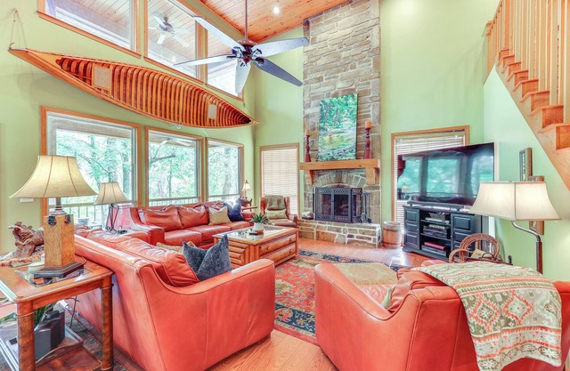 Riverfront Cabin on 2 Acres in Glenwood!