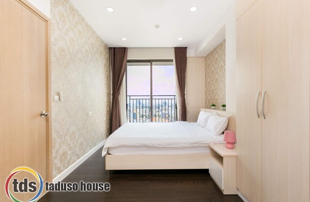 Rivergate Residence Apartment 3Bdrs 2Bathrooms