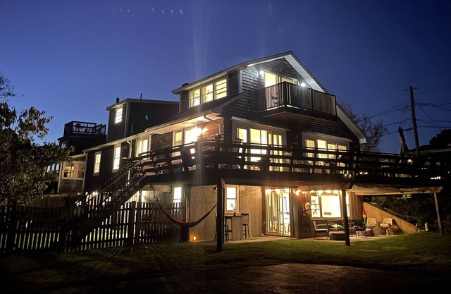 Rivermoor Beach House-Where Luxury and Simplicity Meet. Reconnect. Reset. Renew.