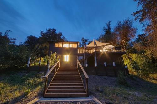 Rivers Breeze A Wine Country Escape