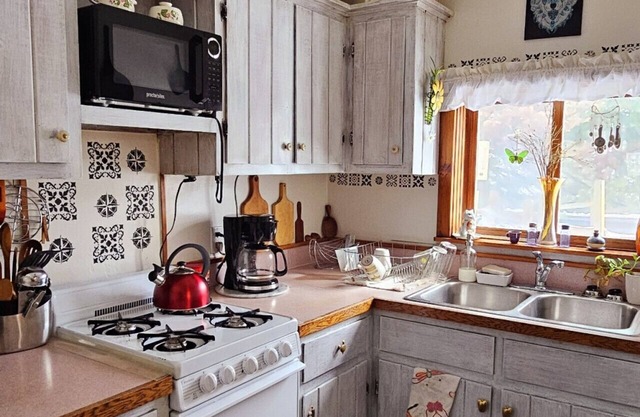 Riverside cottage at Moosehead lake