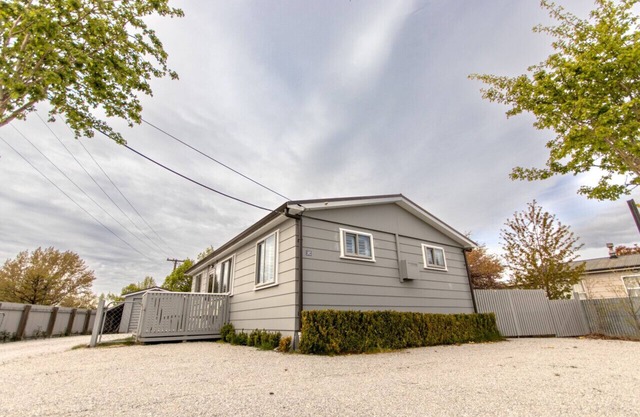 Riverside Cottage, Twizel.