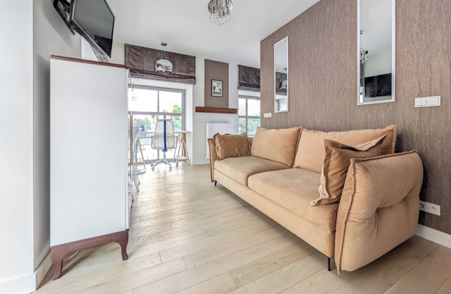 Riverside Modern Studio