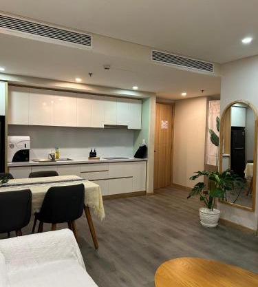 Riverside Suites