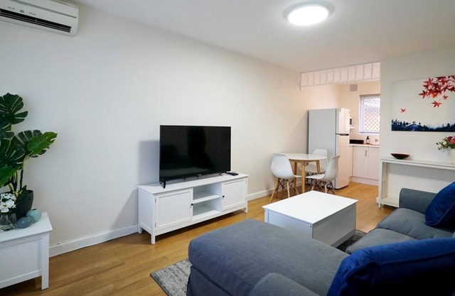 Rivervale Cosy Stunner sleeps 2
