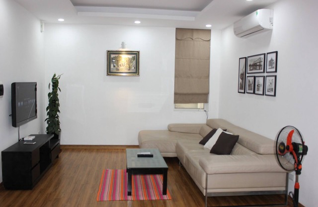 Riverview 3BR Modern Condo in Hai Ba Trung