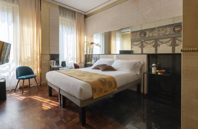 Rivière Private Rooms Alla Scala
