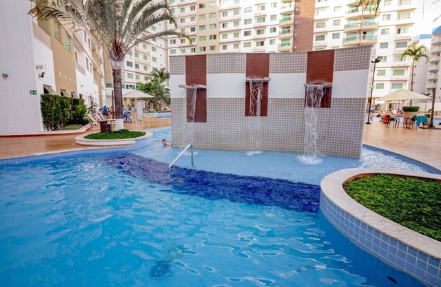 Riviera Park 2/4 JL