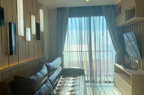RIVIERA JOMTIEN THE LUXURY STAY In PATTAYA!
