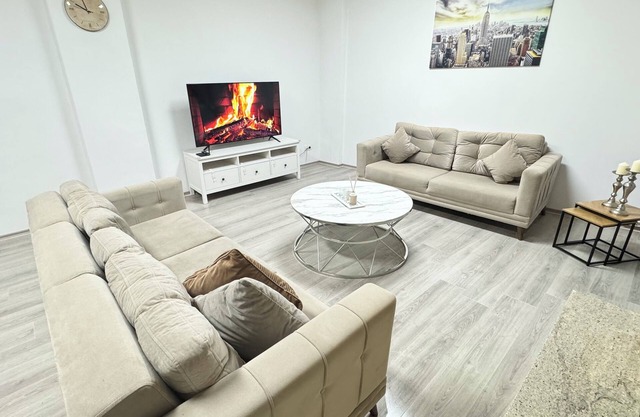 RO Apartment Free-Parking
