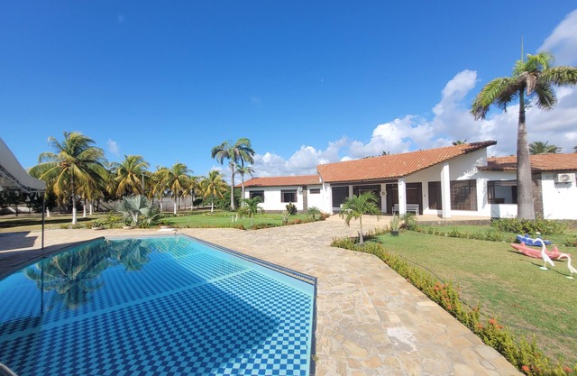 Robalo beach mansion for events and large groups