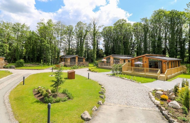 Robin Lodge