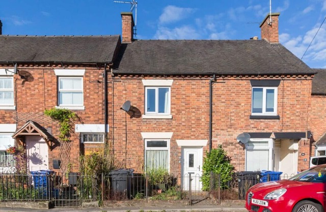 Rocester Rest - Near to JCB+Alton Towers, Netflix