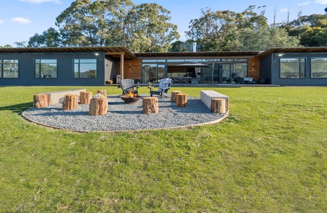 Rockleigh Retreat – rural charm and contemporary living in a stunning getaway