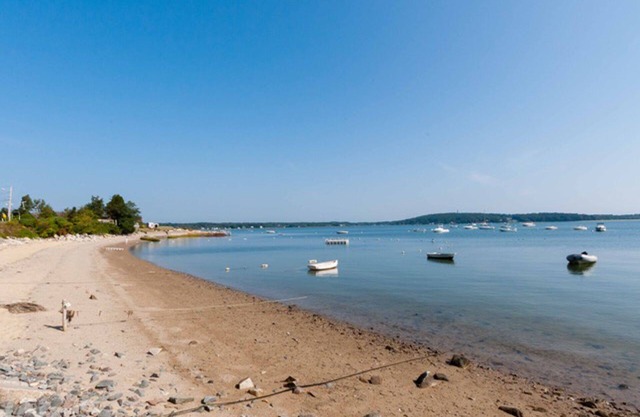 Rocky Nook Beach House, charming updated ranch less than two blocks to beach.